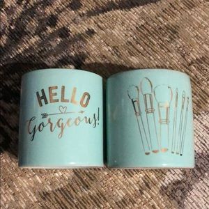 two cute storage beauty holders